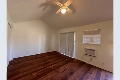 4905 El Campo Avenue #A, Fort Worth, TX 76107 - Photo 5