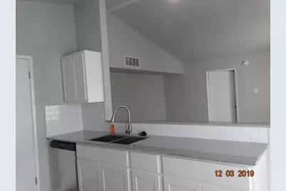 6040 Dooley Drive, The Colony, TX 75056 - Photo 13