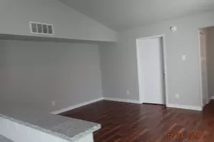 6040 Dooley Dr, The Colony, TX 75056 - Photo 3