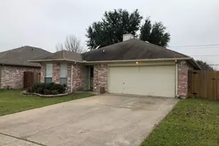 1208 Brookvalley Dr, Arlington, TX 76018 - Photo 1