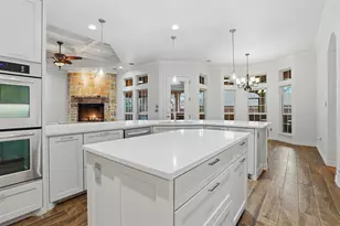 4519 Cimmaron Trail, Granbury, TX 76049 - Photo 21