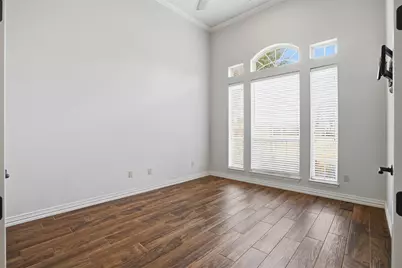 4519 Cimmaron Trail, Granbury, TX 76049 - Photo 5