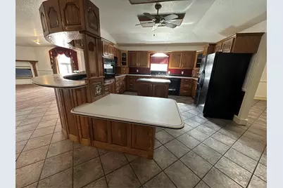 7401 Briar Road, Azle, TX 76020 - Photo 3