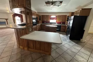 7401 Briar Rd, Azle, TX 76020 - Photo 3