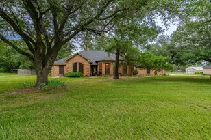 8429 Karen Ln, Terrell, TX 75160 - Photo 1