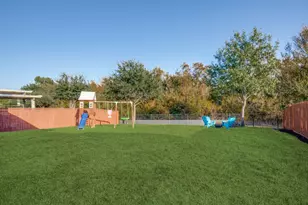 924 Blanco Ln, McKinney, TX 75071 - Photo 5