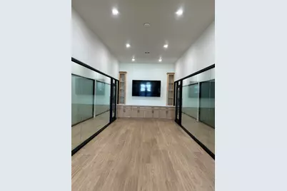 207 N Main Street, Joshua, TX 76058 - Photo 3