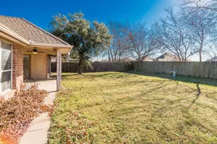 233 Cobblestone Cir, Red Oak, TX 75154 - Photo 23