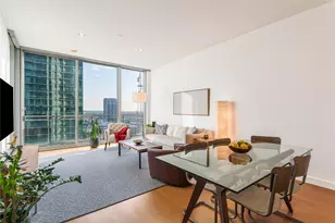 2900 McKinnon St, Dallas, TX 75201 - Photo 3