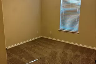 1908 Elizabeth St, Sherman, TX 75090 - Photo 9