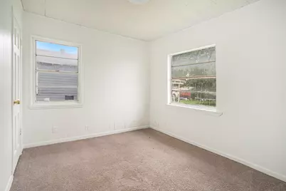 1708 Redwood Drive #1706, Cleburne, TX 76033 - Photo 11