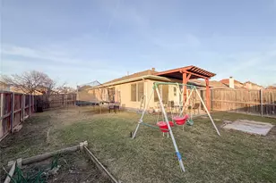 1436 Stella Dr, Lewisville, TX 75067 - Photo 29