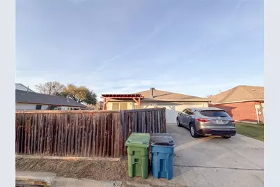 1436 Stella Drive, Lewisville, TX 75067 - Photo 9