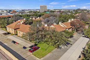 16301 Ledgemont Ln, Addison, TX 75001 - Photo 29