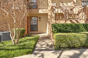 16301 Ledgemont Ln, Addison, TX 75001 - Photo 3