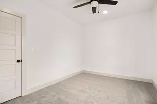 5639 Barkridge Dr, Granbury, TX 76048 - Photo 17