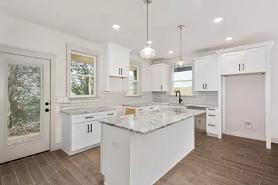 5639 Barkridge Drive, Granbury, TX 76048 - Photo 9