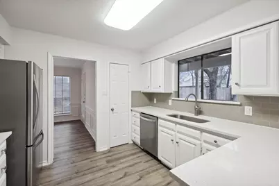 517 Indian Creek Drive, Trophy Club, TX 76262 - Photo 13