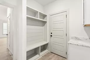 5703 Barkridge Dr, Granbury, TX 76048 - Photo 23