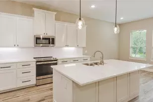 510 Palmetto Ct, Runaway Bay, TX 76426 - Photo 5