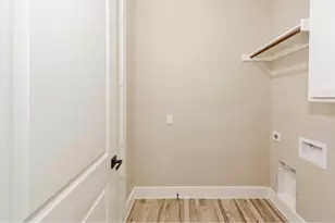 510 Palmetto Ct, Runaway Bay, TX 76426 - Photo 17