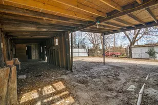 117 E Ave Ave E, Garland, TX 75040 - Photo 7