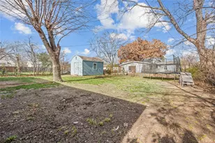 2105 Cloverdale St, Arlington, TX 76010 - Photo 17