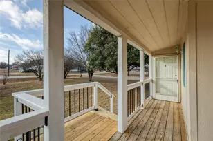 156 Northwoods Ct, Azle, TX 76020 - Photo 3