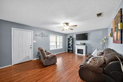 604 McAnear Street, Cleburne, TX 76033 - Photo 11