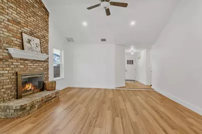 5306 San Mateo Court, Arlington, TX 76017 - Photo 15