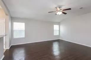 2037 Cattle Creek Rd, Fort Worth, TX 76134 - Photo 3