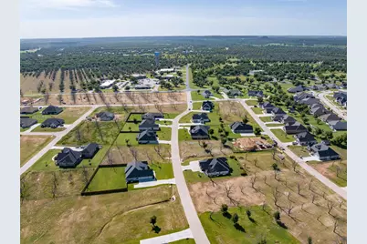 2711 Village Road, Granbury, TX 76049 - Photo 5