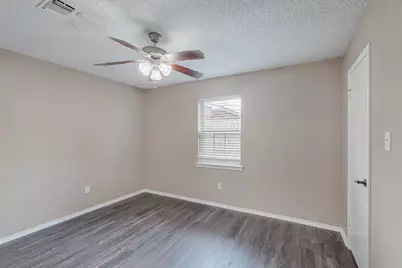 2124 Robinson Street, Irving, TX 75060 - Photo 21