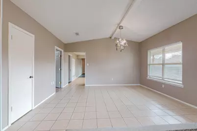 2124 Robinson Street, Irving, TX 75060 - Photo 9