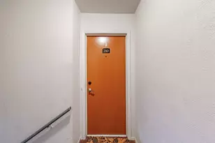 5220 Fleetwood Oaks Ave, Dallas, TX 75235 - Photo 7