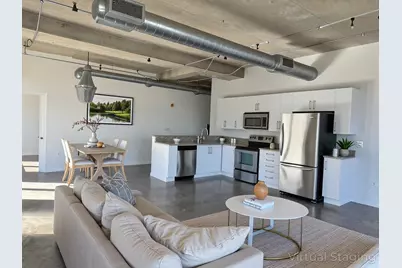 1001 Belleview Street #201, Dallas, TX 75215 - Photo 3