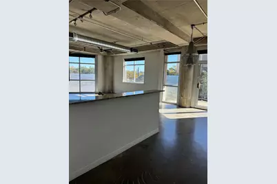 1001 Belleview Street #201, Dallas, TX 75215 - Photo 21
