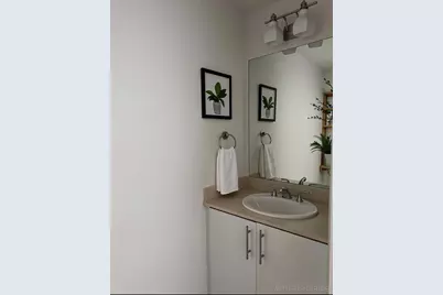 1001 Belleview Street #201, Dallas, TX 75215 - Photo 17