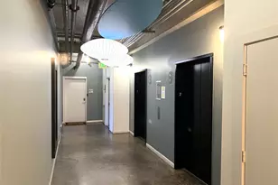 1001 Belleview St, Dallas, TX 75215 - Photo 31