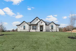 227 Cr-4690, Boyd, TX 76023 - Photo 1