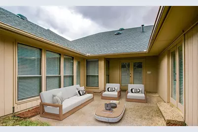 4010-4012 Saint Christopher Lane, Dallas, TX 75287 - Photo 11