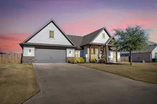 116 Acasia St, Godley, TX 76044 - Photo 31