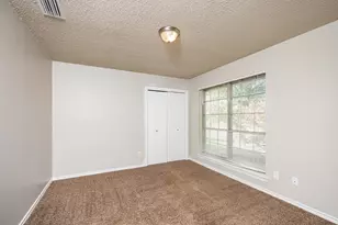 2912 Yorktown Rd, Mesquite, TX 75149 - Photo 11