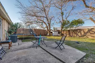 1400 Milam Way, Carrollton, TX 75006 - Photo 23
