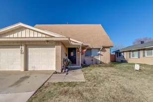 1400 Milam Way, Carrollton, TX 75006 - Photo 3