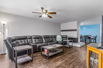 3112 Mayfair Drive, Carrollton, TX 75007 - Photo 3