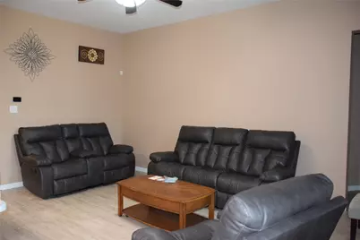 207 Sandpoint Drive, Mansfield, TX 76063 - Photo 9