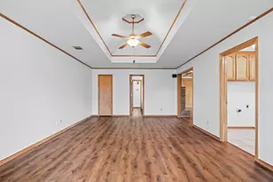 7401 Spring Lea Way, North Richland Hills, TX 76182 - Photo 15