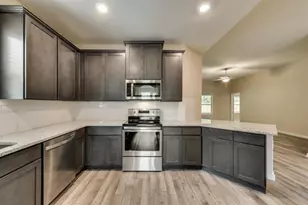 1052 Tumbleweed Trail, Crowley, TX 76036 - Photo 5