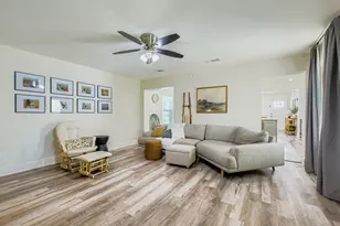 1601 Rindie St, Irving, TX 75060 - Photo 3